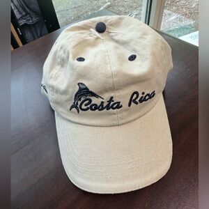 Costa Rica hat NWT